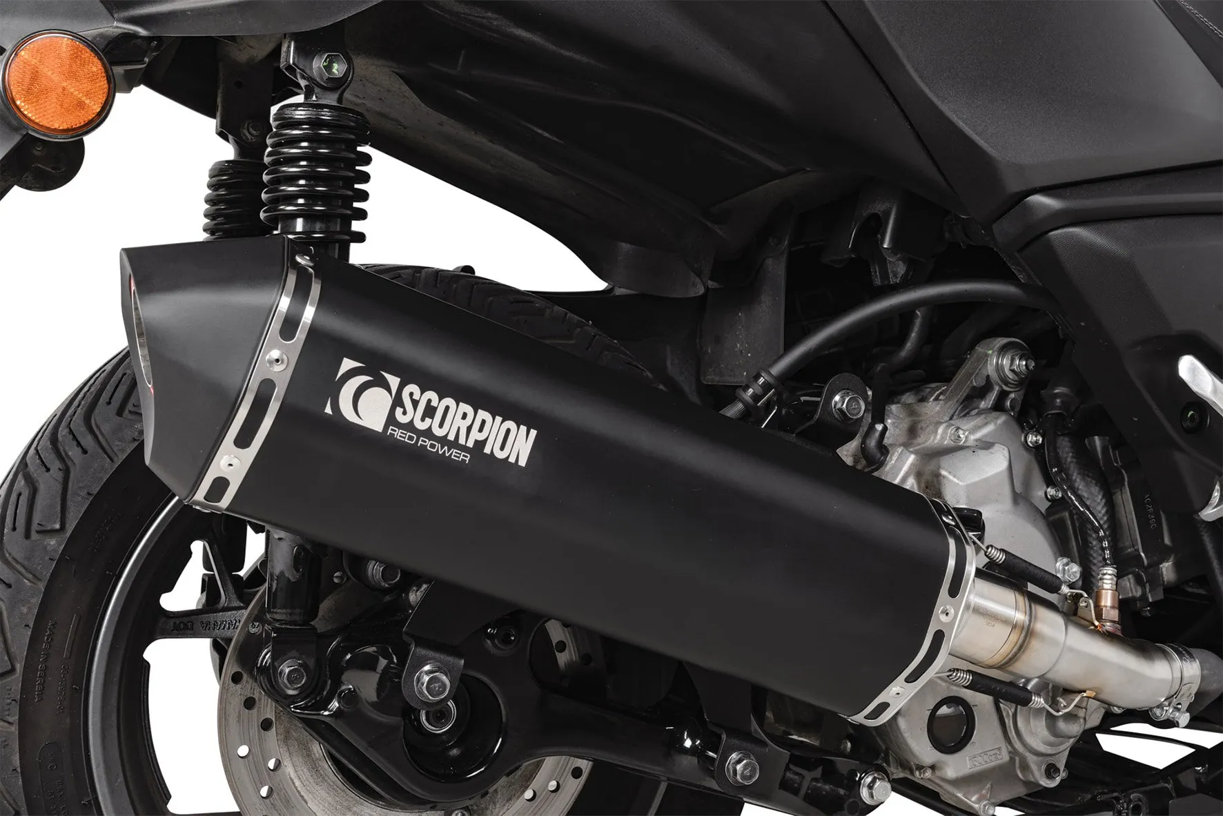 Exosto Escape Mofle Slip on Yamaha Xmax 300 Serket Parallel Scorpion — vista 2